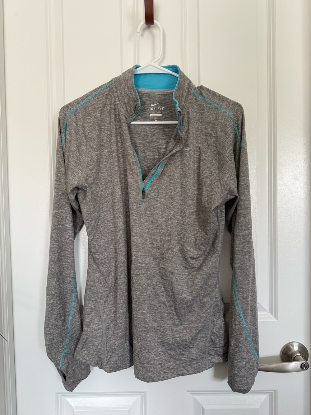 Nike Gray Heather Quarter-Zip Jacket with Teal Lining